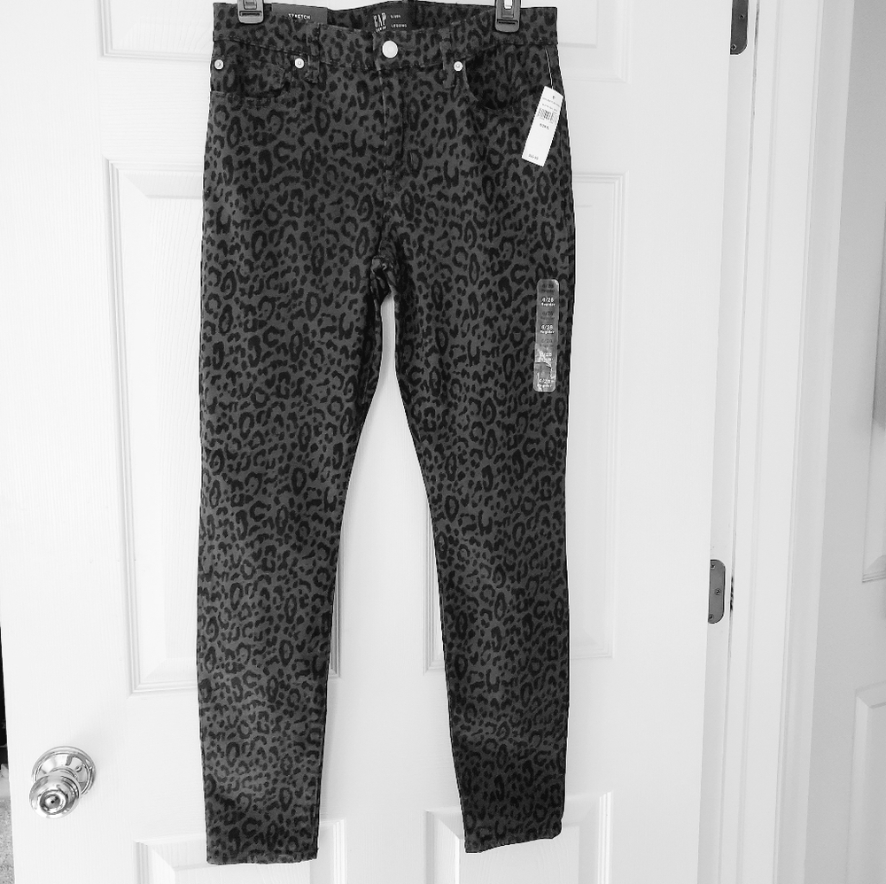 GAP Midrise Leopard Print Legging Jeans - Picture 5 of 8